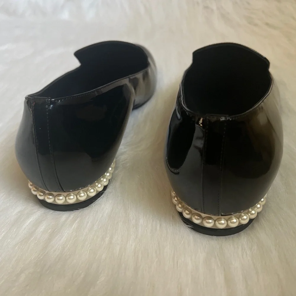 🔥CHANEL Patent Loafers